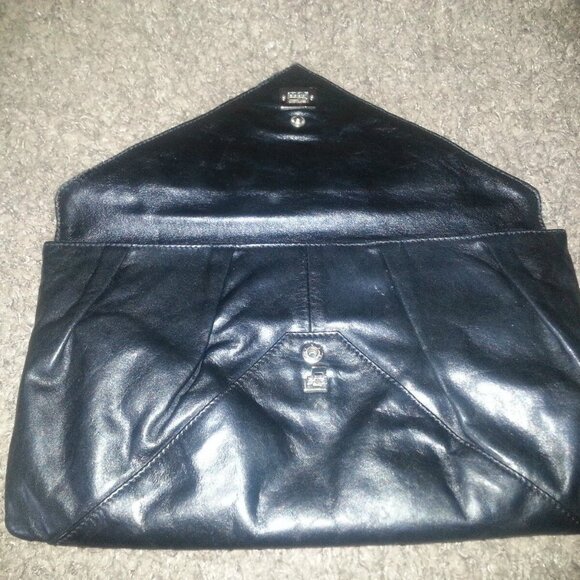 RUDSAK - Black Leather Clutch-Buttery Soft Leather-Gorgeous! Excellent Condition - Picture 5 of 8